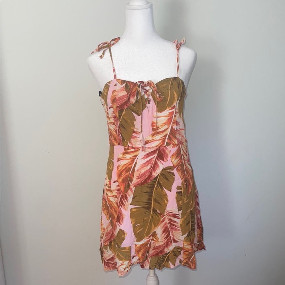 Forever 21 Tropical Leaf Print Dress